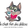 Le Chat fait des délices